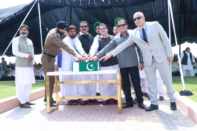 6 Iconic Monuments at Pakistan Square - DHA Multan